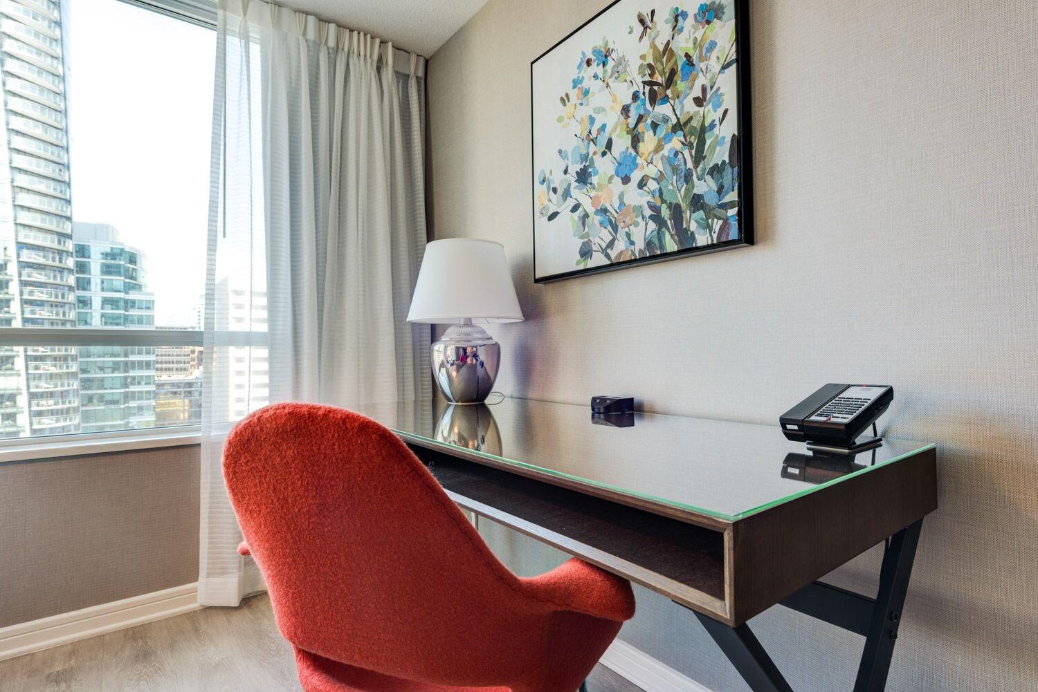 Carmana Hotel & Suites Vancouver Bagian luar foto
