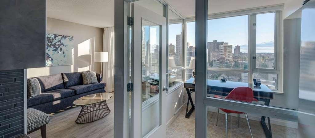 Carmana Hotel & Suites Vancouver Ruang foto