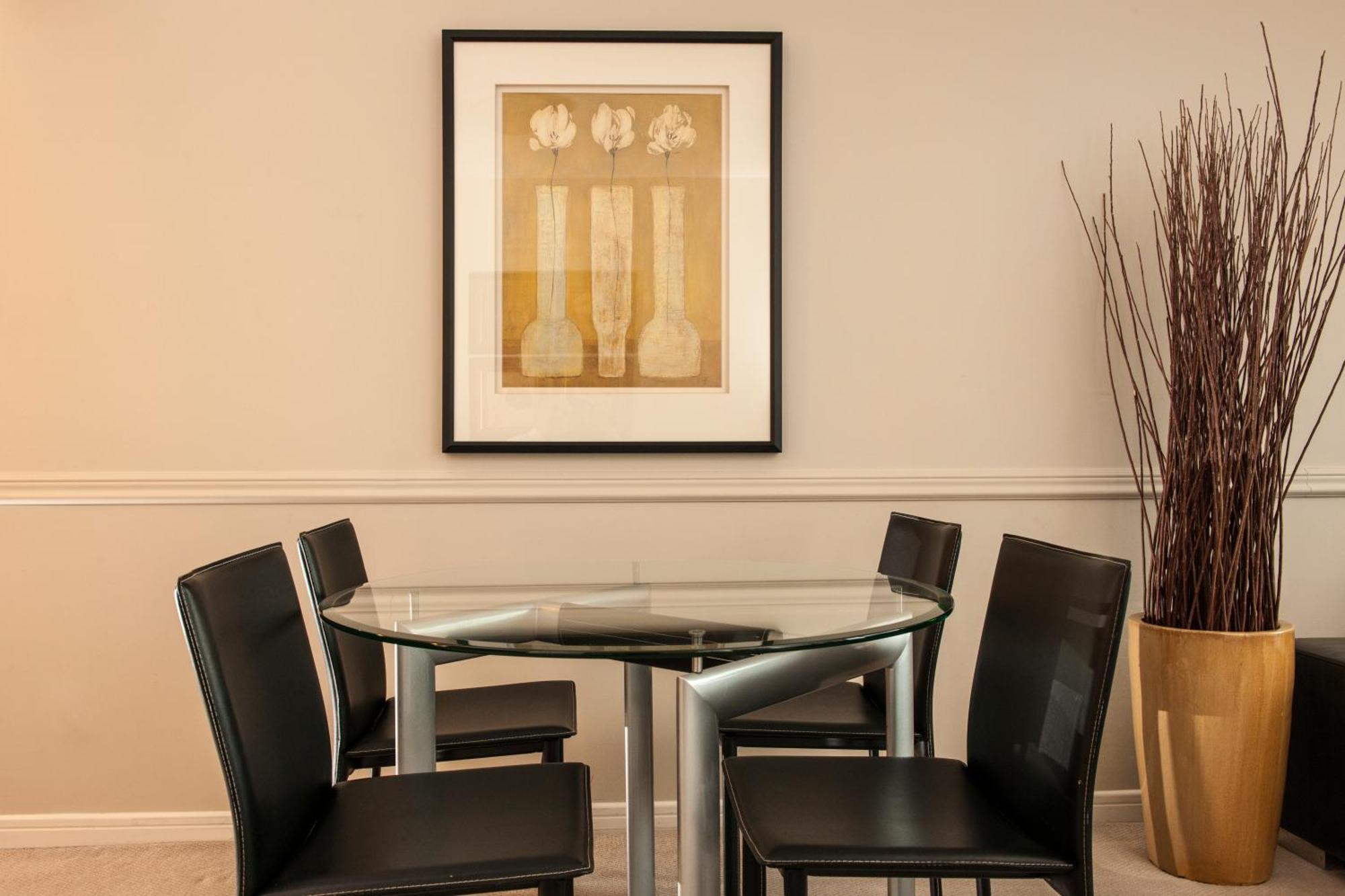 Carmana Hotel & Suites Vancouver Ruang foto